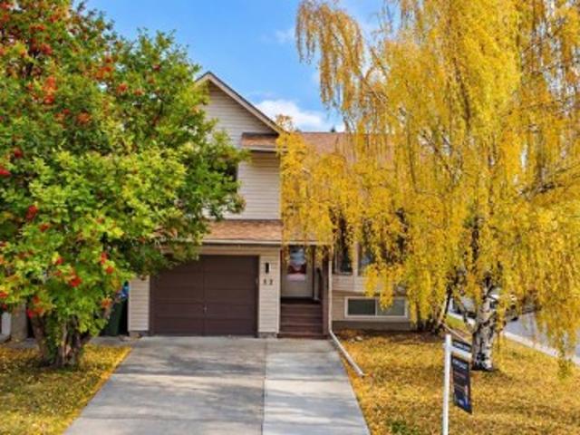 52 Cedargrove Way Sw, Calgary, AB, T2W 4V2 house for sale | Listing ID A2351 | Royal LePage
