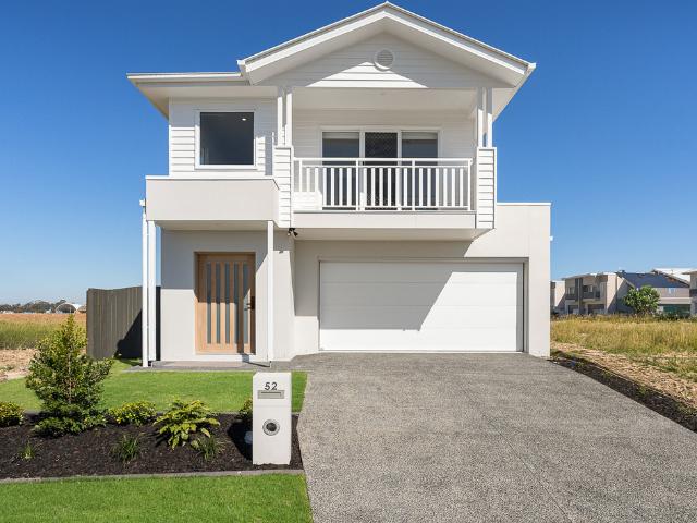 52 Donald Mackie Street, Lawnton QLD 4501