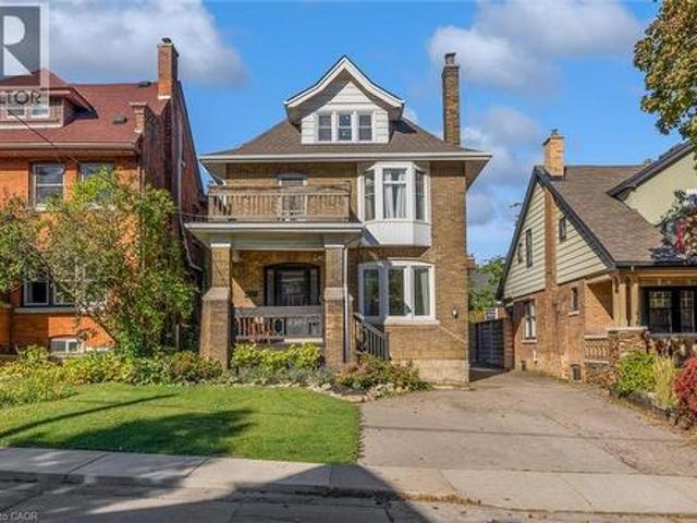 52 Fairmount Avenue, Hamilton, ON, L8P 3Z5 house for sale | Listing ID 40869 | Royal LePage