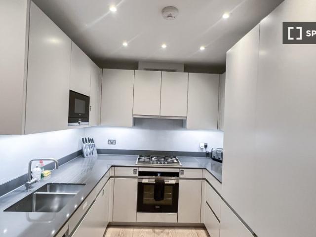 52 Green Street, London, W1K 6RE, United Kingdom | 3 bed apartment for rent #137568838 | Rentberry