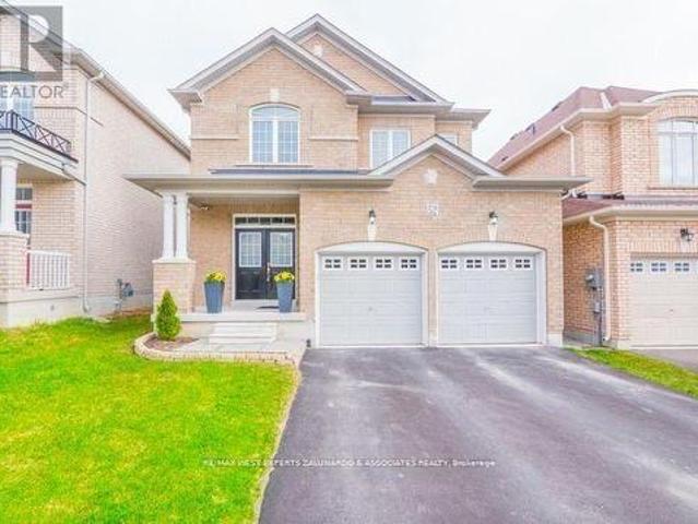 52 Herefordshire Crescent, Newmarket, ON, L9N 0B7 house for lease | Listing ID N13855 | Royal LePage