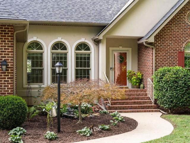 52 hickory woods dr
