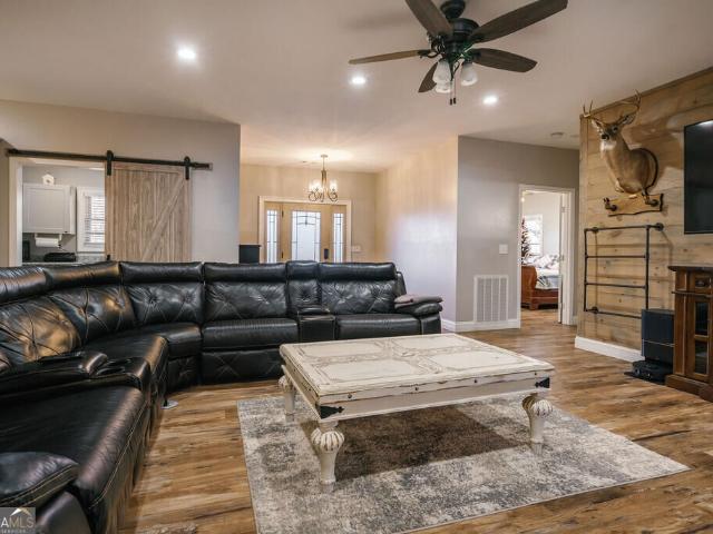 52 Ivy Ridge Court