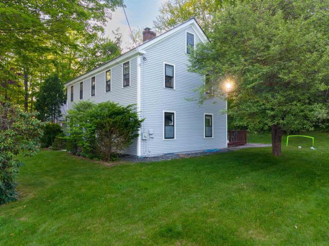52 Ledgewood Road