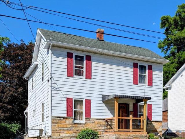 52 Linden Street