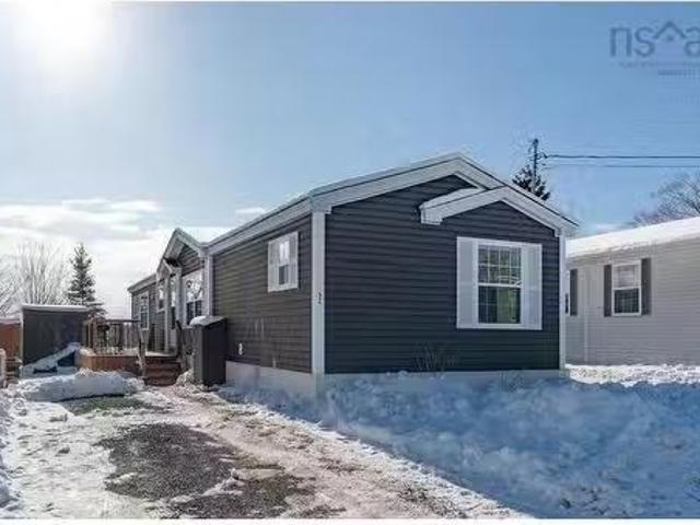 52 Manor Drive, Lower Sackville, NS, B4C 2P1 house for sale.