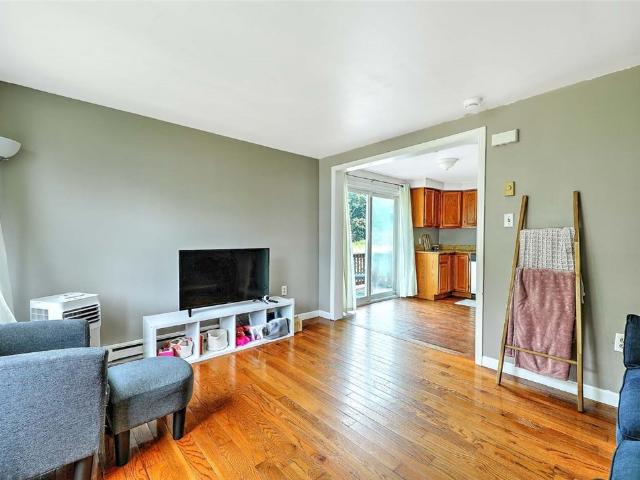 52 Nancy Street 8