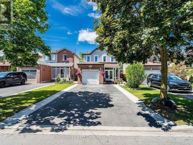 52 Newdale Place, Brampton, ON, L6S 5Z3 house for sale | Listing ID W13844 | Royal LePage