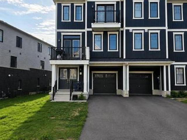52 Norwich Crescent, Haldimand, ON, N3W 0J4 house for lease | Listing ID X13586 | Royal LePage