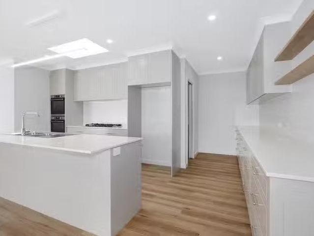 52 Rodeo Drive, Thurgoona, NSW 2640