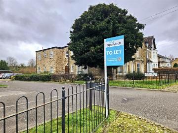 52A Fletton Avenue, Peterborough PE2, 2 bed flat to rent, £895 pcm | PrimeLocation