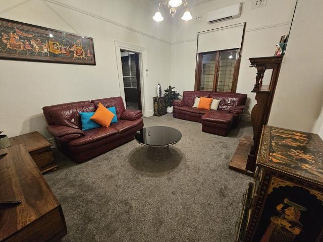 52A VALE STREET, St Kilda, VIC 3182