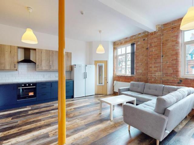 52B Braunstone Gate, Leicester LE3 6 bed house to rent £3,510 pcm £810 pw