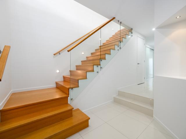 52B Milton Avenue