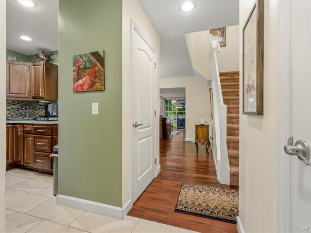 5304 Applewood Circle