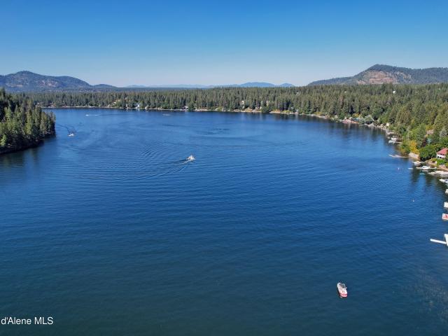 5305 W Fairway Ln, Unit 21, Rathdrum, ID 83858 | MLS #26 1721