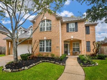 5307 Portage Rock Lane
