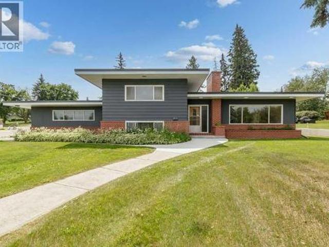 5307 48 Avenue, Sylvan Lake, AB, T4S 1G5 house for sale | Listing ID A2328 | Royal LePage