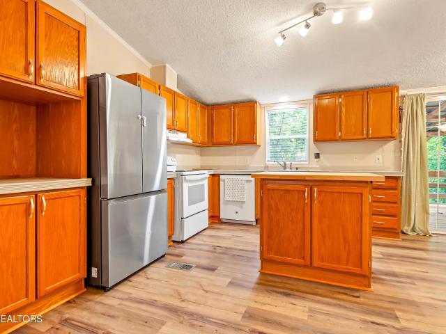 5308 McNutt Rd