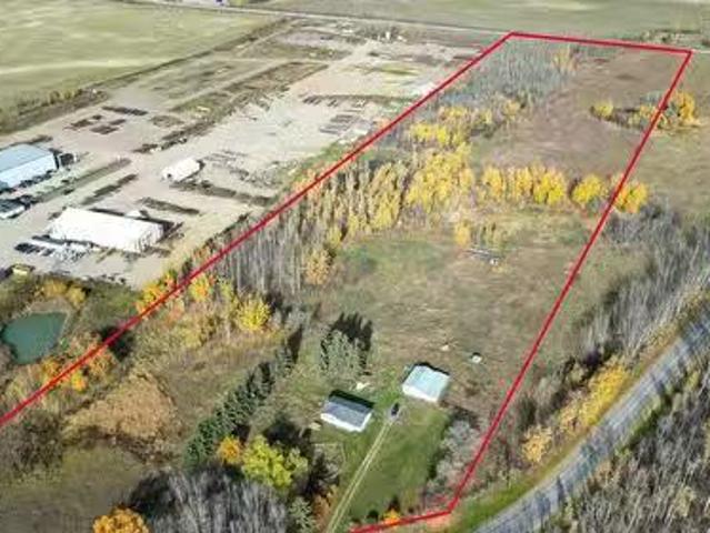 5308 Lac Ste. Anne Trail N, Onoway, AB, T0E 1V0 vacant land.