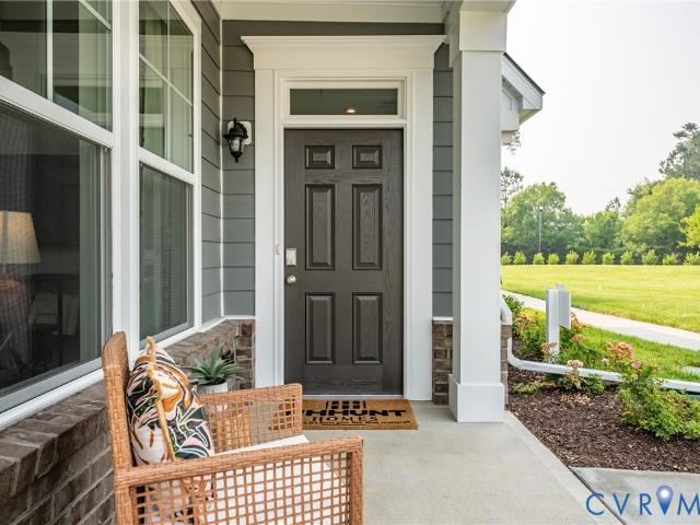 5309 Twisting Vine Lane 101