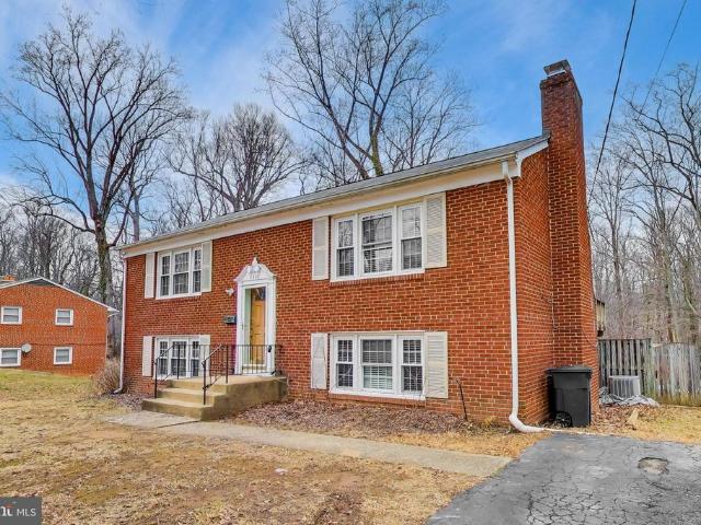 5300 Easton Drive