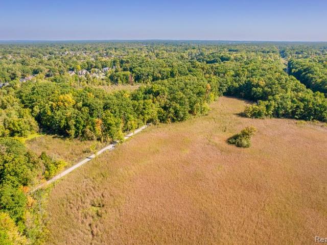 5300 Trail Vista Drive # 11