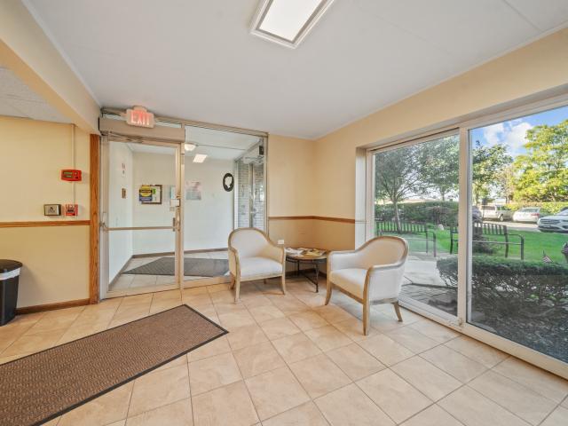 5300 Walnut Avenue # 20a