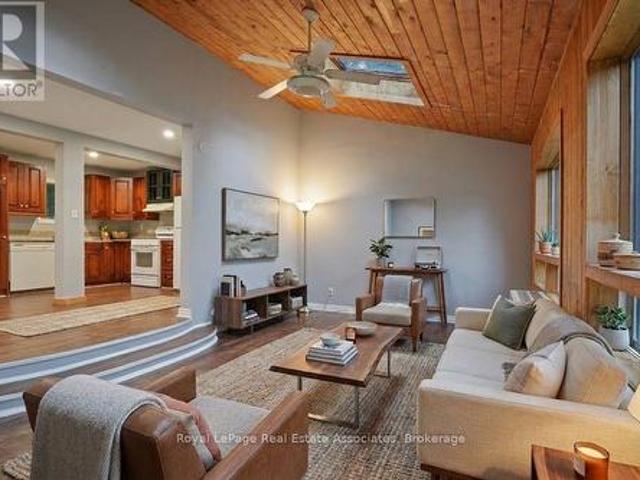 5301 Highway, Wollaston, ON, K0L 1P0 house for sale | Listing ID X13620 | Royal LePage