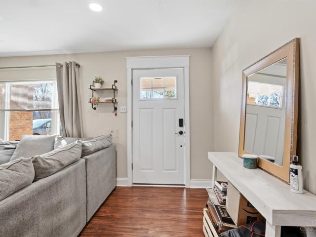 5301 Leon Ct
