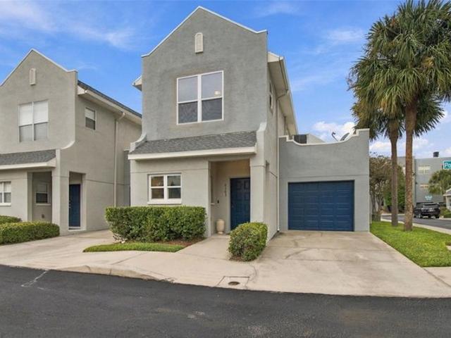 5303 Point Pleasant Ln, Tampa, FL 33611
