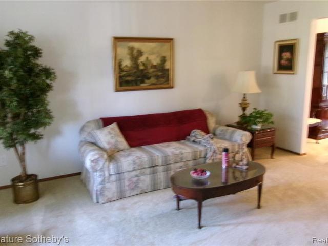 5303 Woodrun Drive