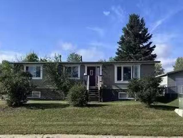 5303 41 Street, Fort Nelson, BC, V0C 1R0 house for sale Lis.