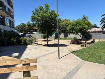 $ 530.000 Departamento en Arriendo en Peñalolén 2 dormitorios 2 baños / Kutt Property