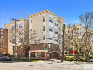 530 4th Ave W, Unit 107, Seattle, WA 98119 | MLS #2504