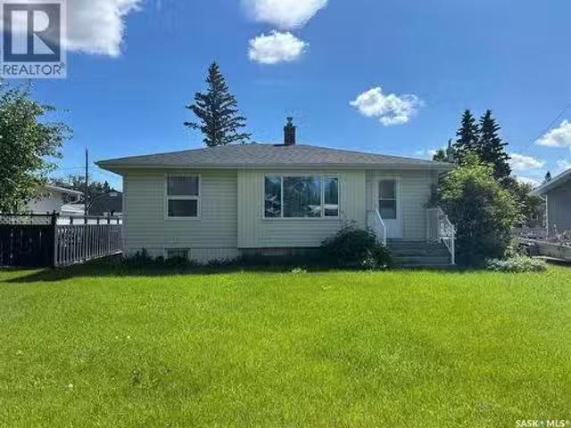 530 5Th Street Ne, Wadena, SK, S0A 4J0 house for sale Listi.