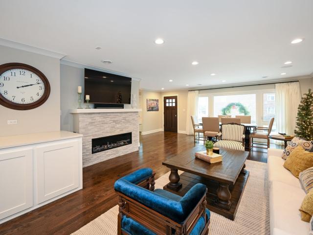 530 Anthony Street #530, Glen Ellyn, US, IL