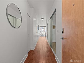 530 Broadway E # 406