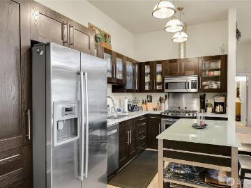 530 Broadway E # 328