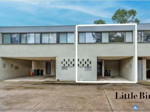 5/30 Gatton Street, Farrer Townhouse for rent Listed by Taye.