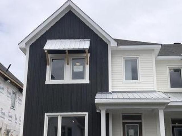 530 Oldenburg Avenue, Ottawa, ON, K0A 2Z0 house for lease | Listing ID X13703 | Royal LePage