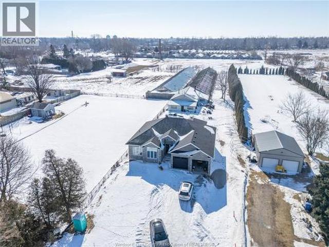 530 Mersea 3 Rd, Leamington, ON, N8H 3V5 house for sale | Listing ID 26003 | Royal LePage