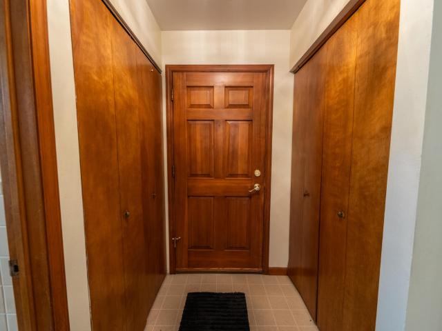 530 N Silverbrook Dr, Unit 104