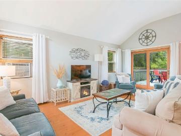 530 Stillwater Ave, Cutchogue, NY 11935 | MLS #L3524
