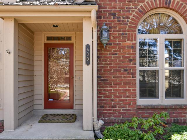 530 Park Cir, Elm Grove, WI 53122 | MLS #1965