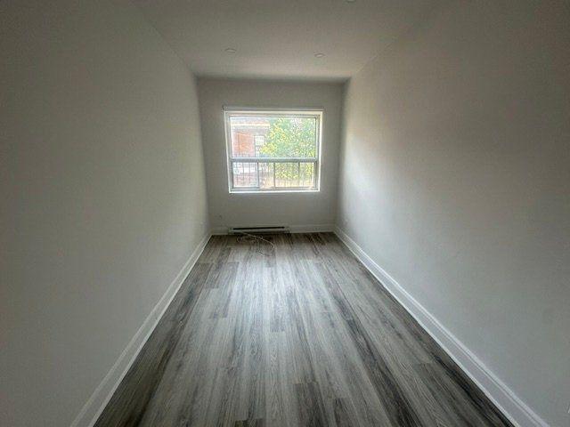 5316 Av. du Parc, apt. 8