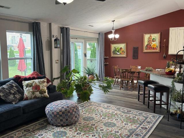 5316 Valley View Drive