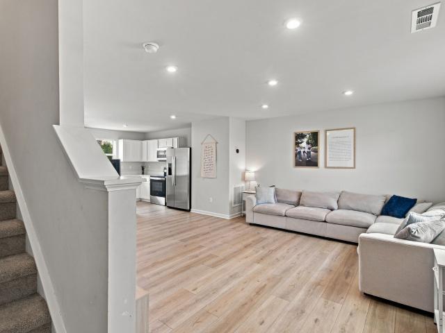 5318 Clarity Way