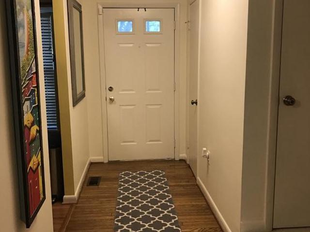5319 King Charles