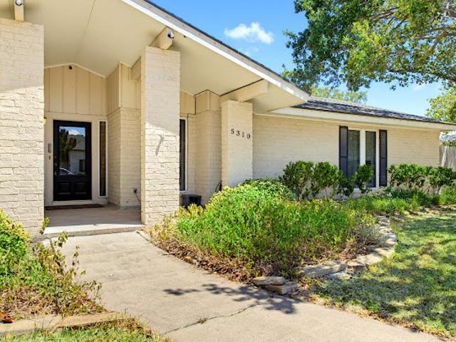 5310 Saint Andrews Drive